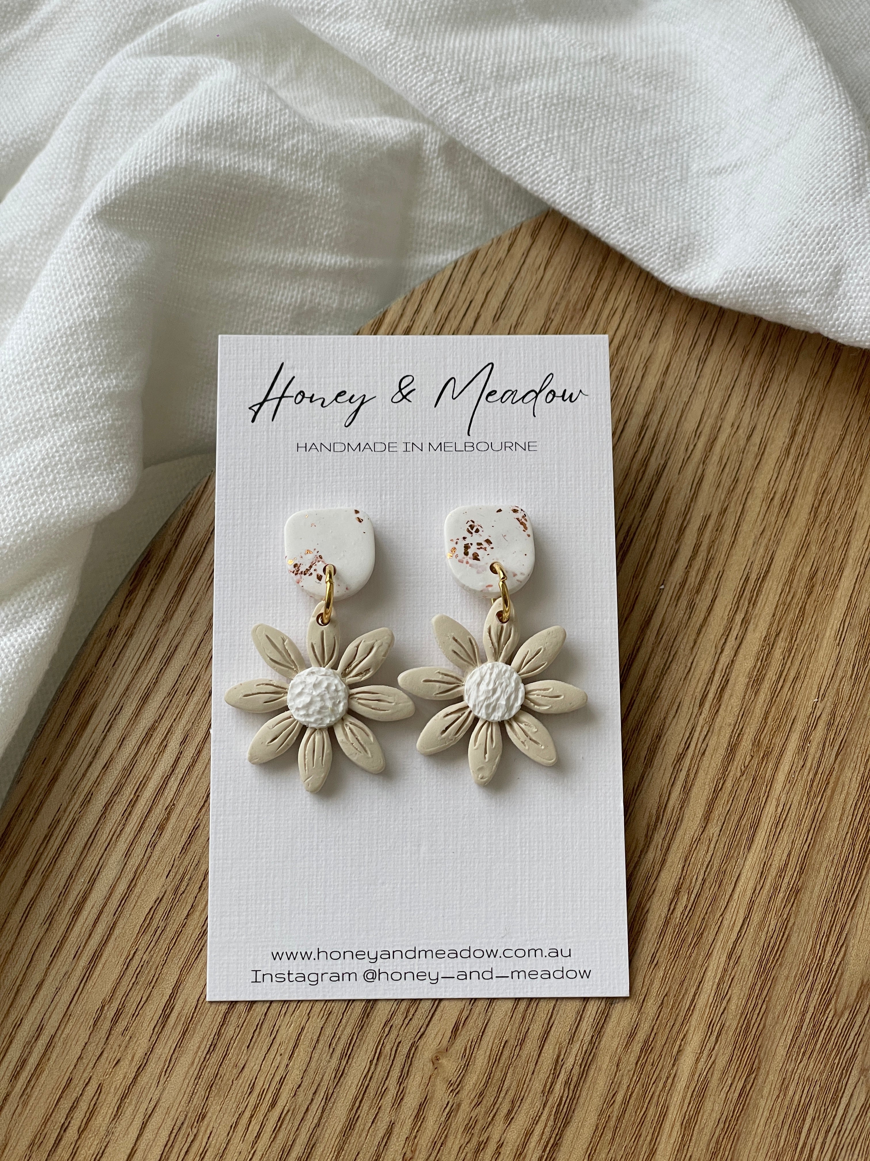 Cream Daisy Dangle Earrings